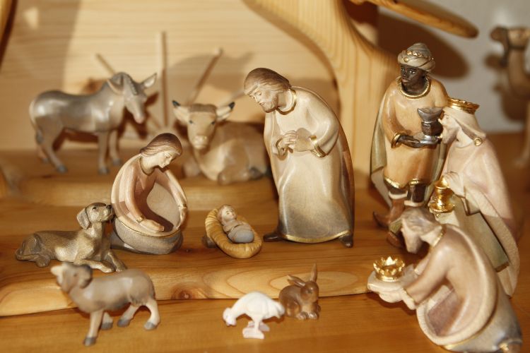weihnachtskrippe-figuren